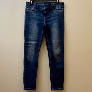 NWOT - Maurices Women’s Skinny Jeans. Super Soft & Stretchy. Size Medium/Short